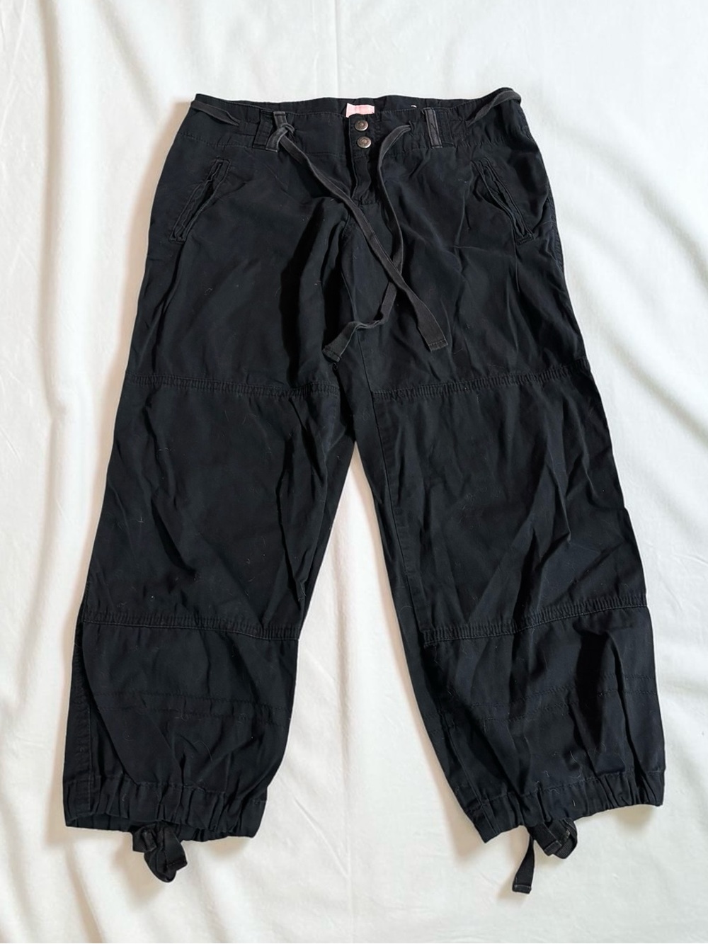 Y2K 2000s Black Low Rise Cargo Capri Pants Utility Style 100% Cotton Size 6